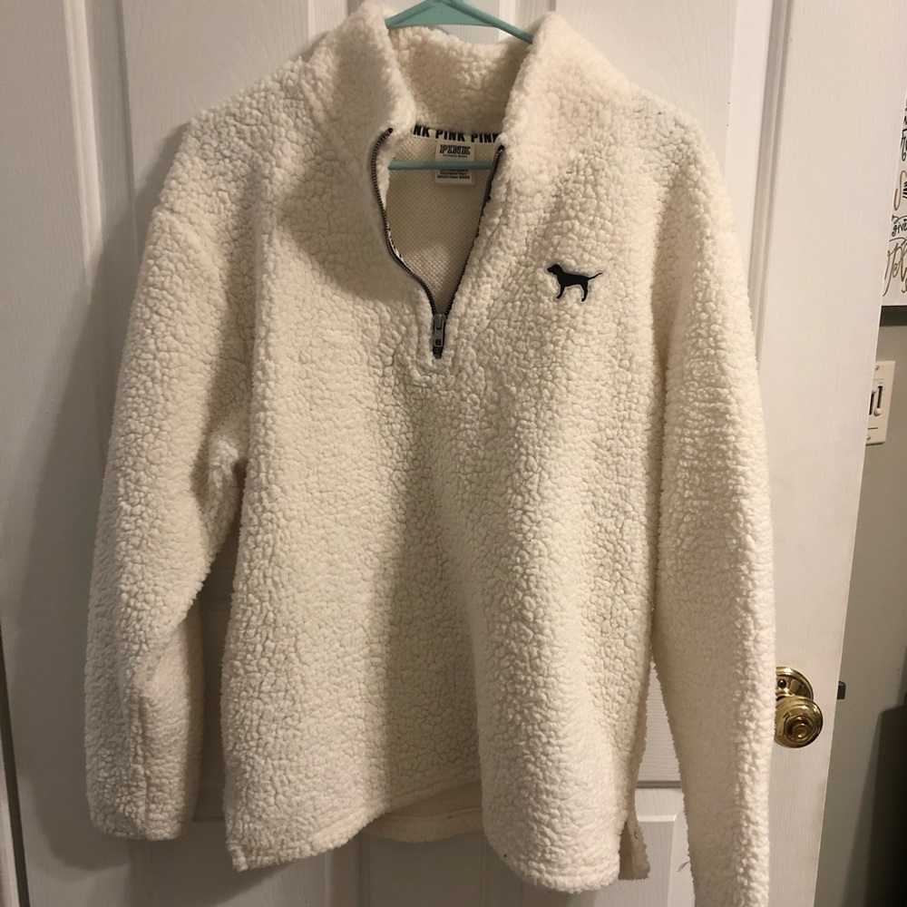 PINK Victorias Secret Pullover🦋